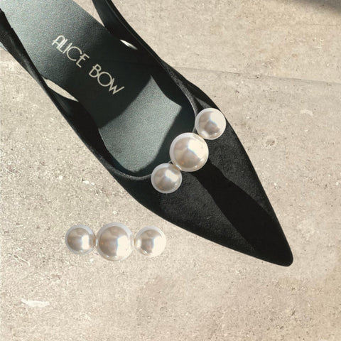 Three Pearl Shoe Clips